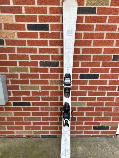 Used 2019 Women's All Mountain 154 cm Volkl Flair Skis With Bindings Max Din 11