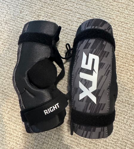 STX Stallion 75 Lacrosse Arm Pads Youth Small