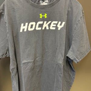 Under Armour T Shirt