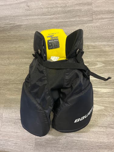 Youth Small Bauer Supreme S170 Hockey Pants (Used)