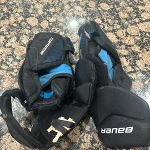 Junior Medium Bauer Elbow Pads (Used)