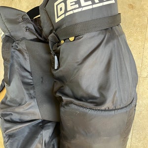 Delta Hockey Pants breezers