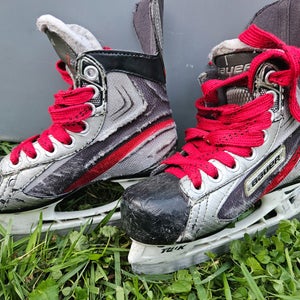 Bauer Vapor X3.0 Hockey Skates Y 13 (Used)