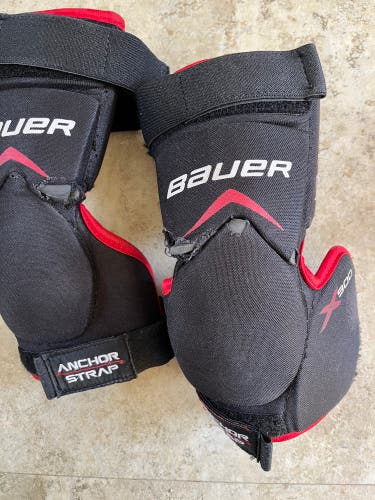 Bauer Goalie Knee Guards