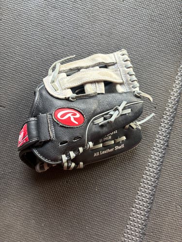 Rawlings RH Baseball Glove 11" (Used)