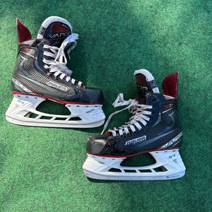 Senior Bauer Vapor X2.7 Hockey Skates (Regular) Size 6 (Used)