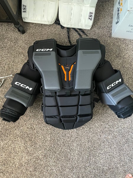 Ccm AB pro spec chest protector Fit 1