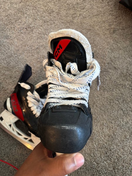 CCM JetSpeed FT670 Hockey Skates Size 6.5 (Used)