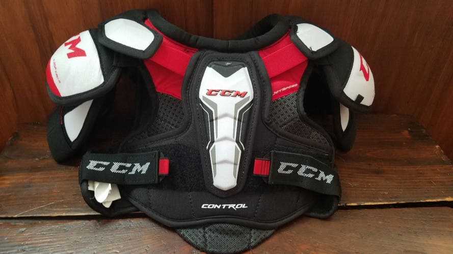 Small Junior CCM Control Shoulder Pads (Used)