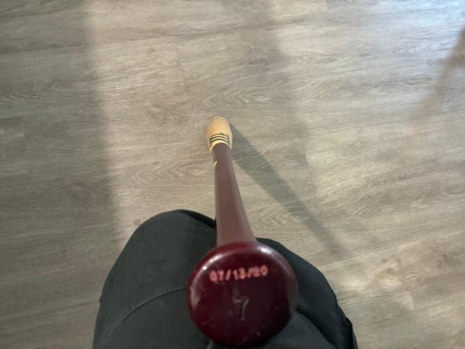 Marucci AP5 Maple Bat (-3) 31 oz 34" (Used)