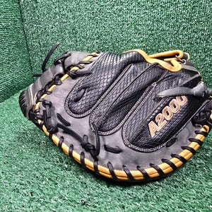 Wilson A2000 Pro Stock PF33 Catcher's Mitt - Fully Broken In, Excellent Condition