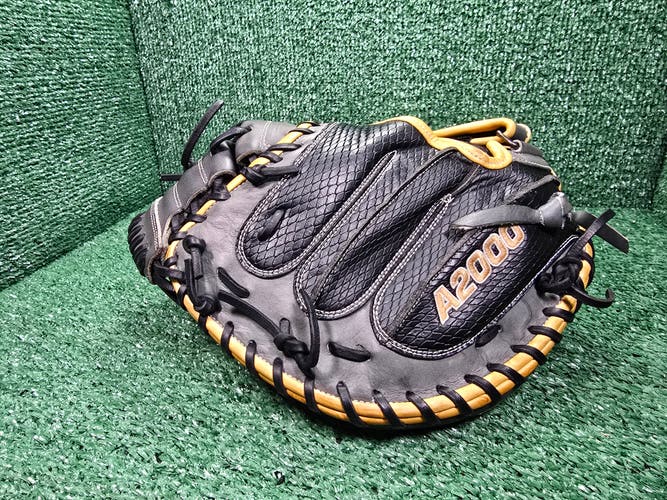 Wilson A2000 Pro Stock PF33 Catcher's Mitt - Fully Broken In, Excellent Condition