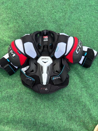 CCM Jetspeed FT6 Shoulder Pads (Used) | Junior Large