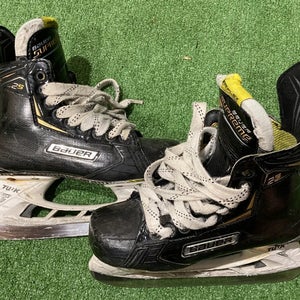 Bauer Supreme 2S Hockey Skates | INT 4 | Regular