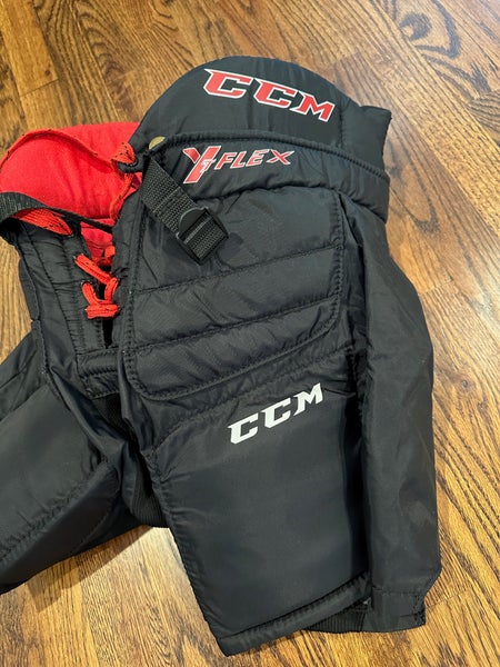 Youth Small/Medium CCM YFLEX Hockey Goalie Pants (Used)