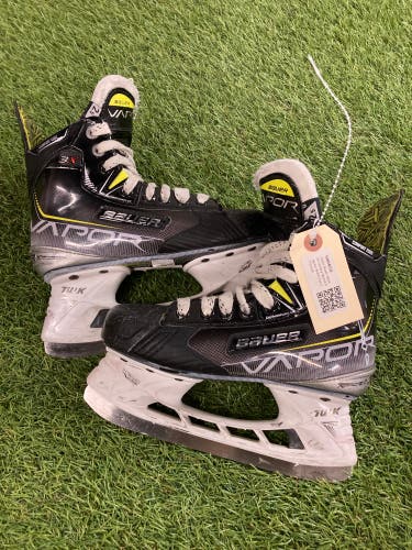 Bauer Vapor 3X Hockey Skates | Size 2.5