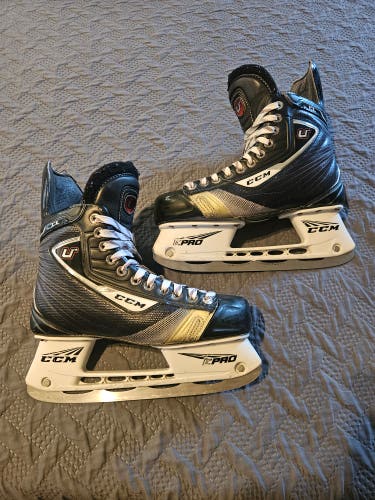 CCM U+ CL Skates- Size 7D
