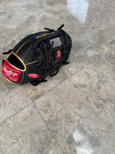 2025 Rawlings R9 RH Infield Baseball Glove 11.75" (New)