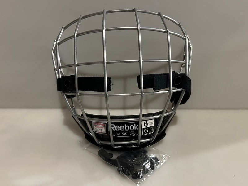 New Reebok FM 5K Silver Medium Hockey Cage