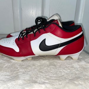 Men's Size M 10.0 (W 11.0) Air Jordan Low Top Molded Cleats (Used)
