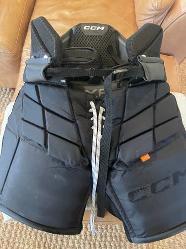 Senior Small CCM XF Pro Hockey Goalie Pants (Used)