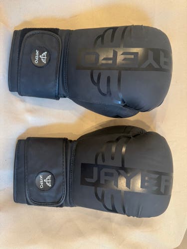 Jayefo 16oz boxing gloves