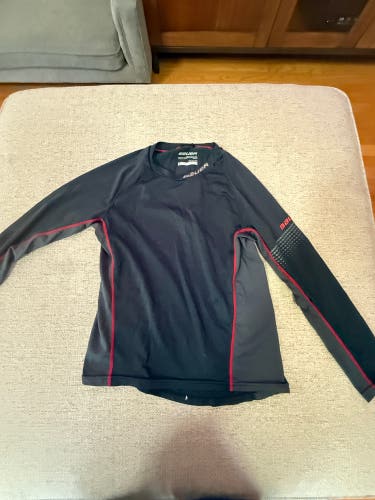 Black Medium Kids Unisex Bauer Compression (Used)