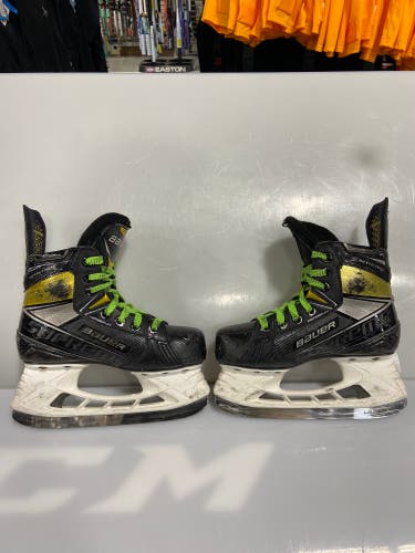 Used Bauer Supreme Ignite Pro+ Size 1 EE Skates