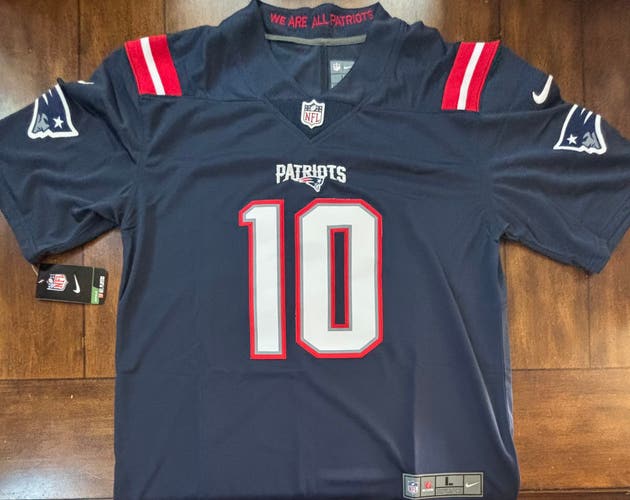 New England Patriots Drake Maye Jersey Stitched Adult Large NWT