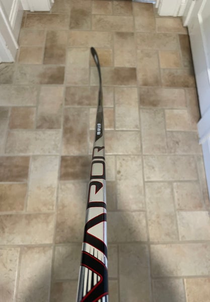 Senior Bauer Hyperlite 2 Right Handed Hockey Stick P28 (New)