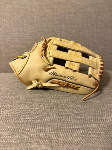 Mizuno Pro RH Outfield Baseball Glove 12.75" (New)