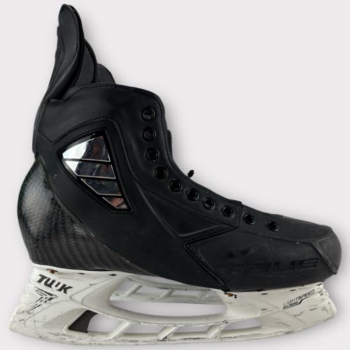 Pro Stock Used True Size 8/8.5 Custom Pro Hockey Skates