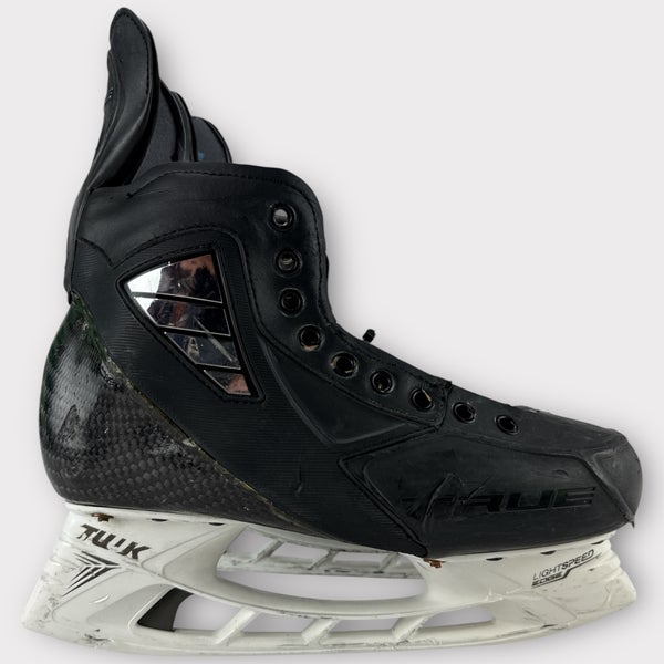Pro Stock Used True Size 7/7.5 Custom Pro Hockey Skates