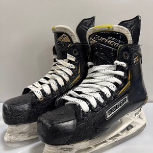 Used Bauer Supreme 2s Size 7D Hockey Skates