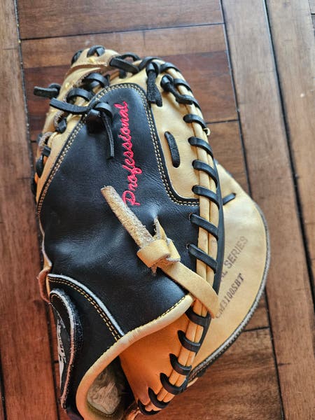 2020 All Star RH Catcher's CM3100SBT Baseball Glove 31