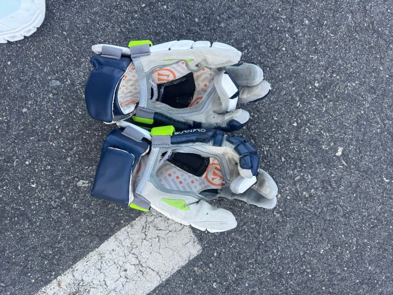 Chesapeake Bayhawks Warrior Lacrosse Gloves 13" (Used)