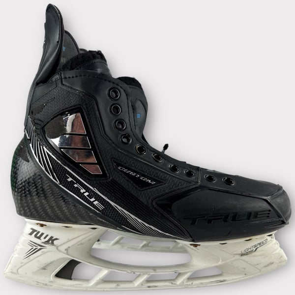 Pro Stock Used True Size 8/8.5 Custom Pro Hockey Skates