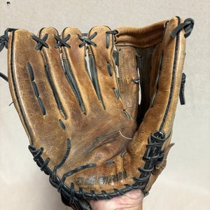Lh DeMarini Helix Softball Glove 13.5" (Used)