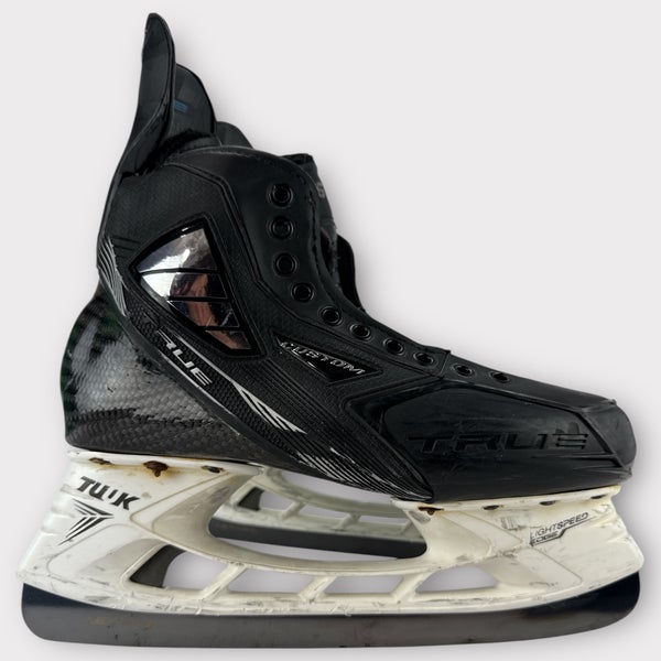 Pro Stock Used True Size 10/10.5 Custom Pro Hockey Skates