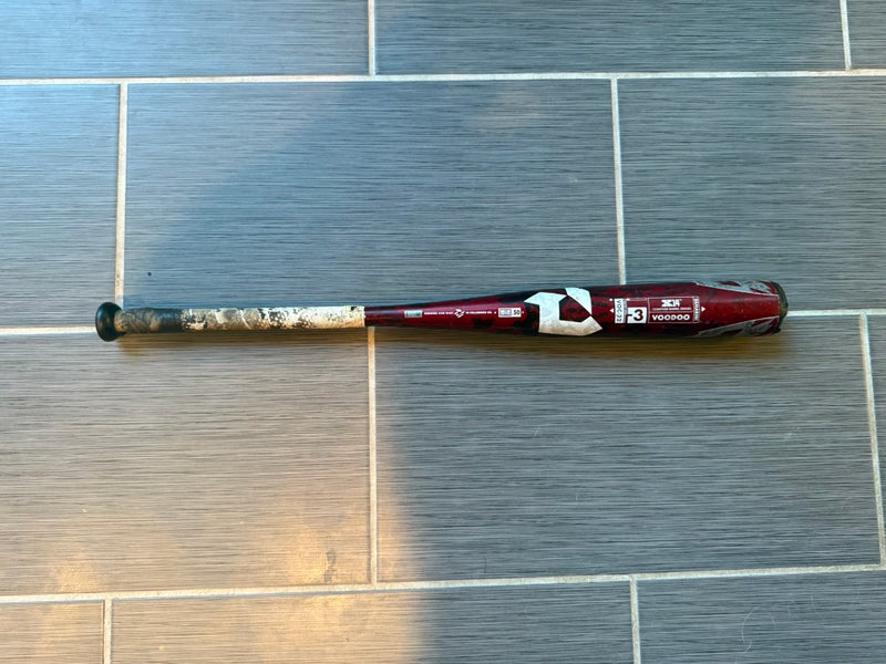 2022 DeMarini Voodoo One Alloy BBCOR Certified Bat (-3) 28 oz 31" (Used)