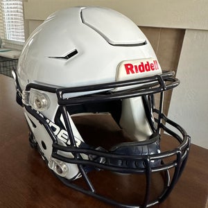 Medium Adult Riddell SpeedFlex Helmet (New)