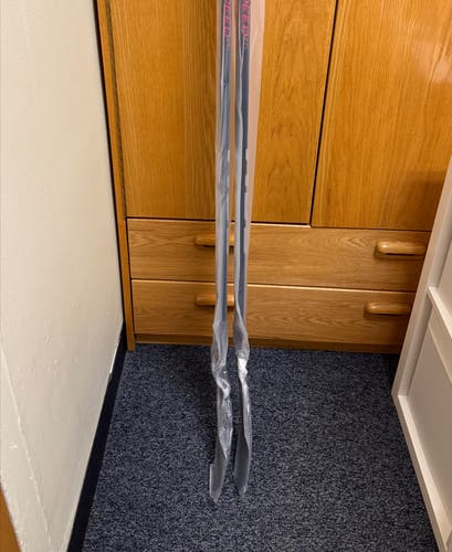 Intermediate CCM Jetspeed FT7 Pro Left Hand Hockey Stick P29 Pro Stock (New)