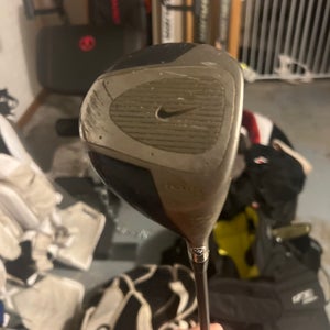 Men's Nike SQ Right Handed Driver Regular Flex 10.5 Loft (Used)