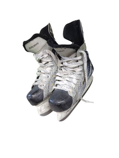 Used Bauer VAPOR Junior Hockey Skate Junior 03 11833-S000165772