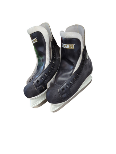 Used CCM CHAMPION 90 Junior Hockey Skate Junior 03 11833-S000165771