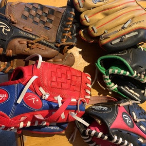 Rawlings RH Baseball Gloves Used 5 Pack