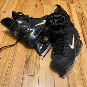 Nike Air Zoom Hockey Skates 8.5 (Used)