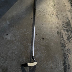 Black Unisex Stitch Right Handed Putter 33" (Used)
