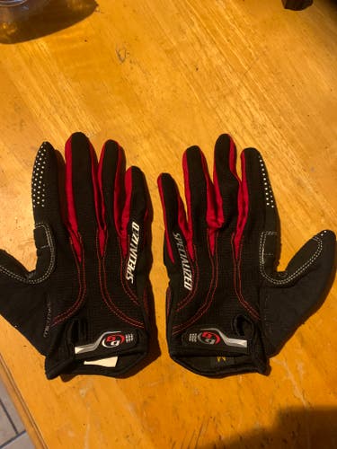 Medium Bike Gloves (Used) Specialized