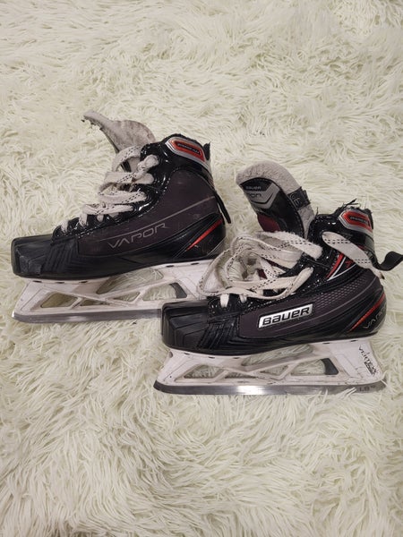 Bauer Vapor X700 Hockey Goalie Skates Size 4 (Used)